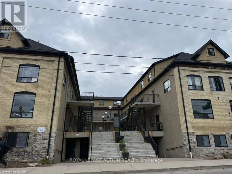 #18 12 Bridgeport Road East, Waterloo, Ontario, N2J2J3, Waterloo, Ontario — photo 1 of 5