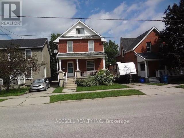 108 Shakespeare Street, Stratford, Ontario, N5A3W4, Stratford, Ontario — photo 1 of 5