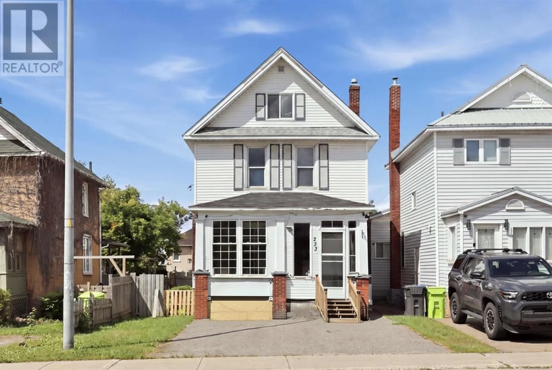 233 Gloucester ST, Sault Ste. Marie, Ontario, P6A1N6, Sault Ste. Marie, Ontario — photo 1 of 5