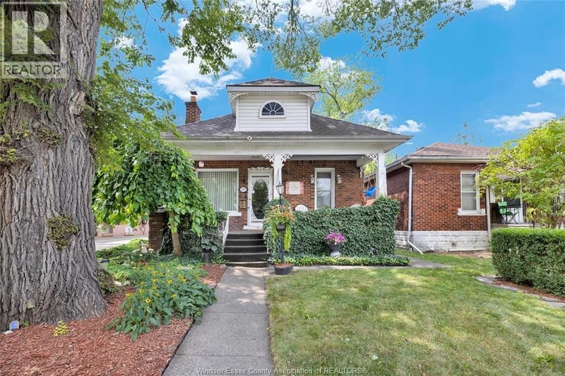 1337 JANETTE, Windsor, Ontario, N8X1Y7, Windsor, Ontario — photo 1 of 5