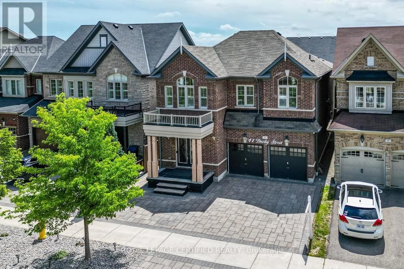 41 Danby Street, Vaughan (Kleinburg), Ontario, L4H3Z2, Vaughan (Kleinburg), Ontario — photo 1 of 5