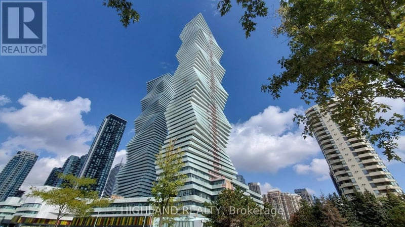 #2403 3883 Quartz Road, Mississauga (City Centre), Ontario, L5B0M4, Mississauga (City Centre), Ontario — photo 1 of 5