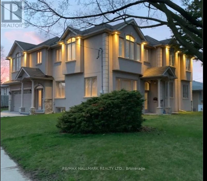 6 Griggsden Avenue, Toronto (Humber Heights), Ontario, M9P2Z5, Toronto (Humber Heights), Ontario — photo 1 of 5