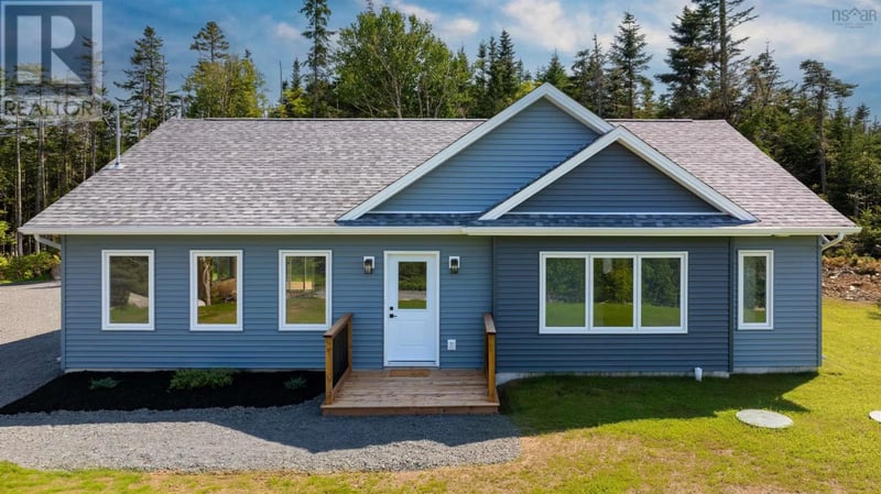 10546 Highway 7 Highway East, Oyster Pond, Nova Scotia, B0J2L0, Oyster Pond, Nova Scotia — photo 1 of 5