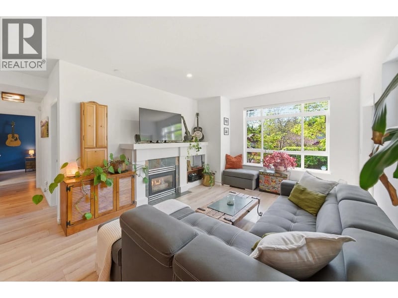 #23 15 FOREST PARK Way, Port Moody, British Columbia, V3H5G7, Port Moody, British Columbia — photo 1 of 5