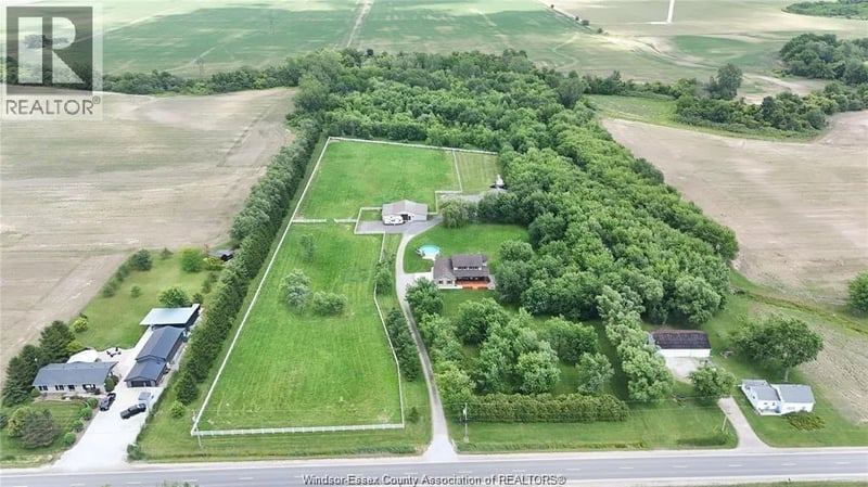 1418 COUNTY RD 31, Lakeshore, Ontario, N0R1S0, Lakeshore, Ontario — photo 1 of 5