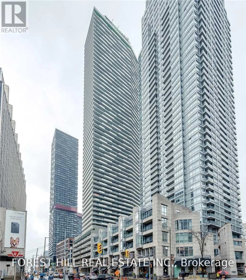 #4505 2221 Yonge Street, Toronto (Mount Pleasant West), Ontario, M4S2B4, Toronto (Mount Pleasant West), Ontario — photo 1 of 5
