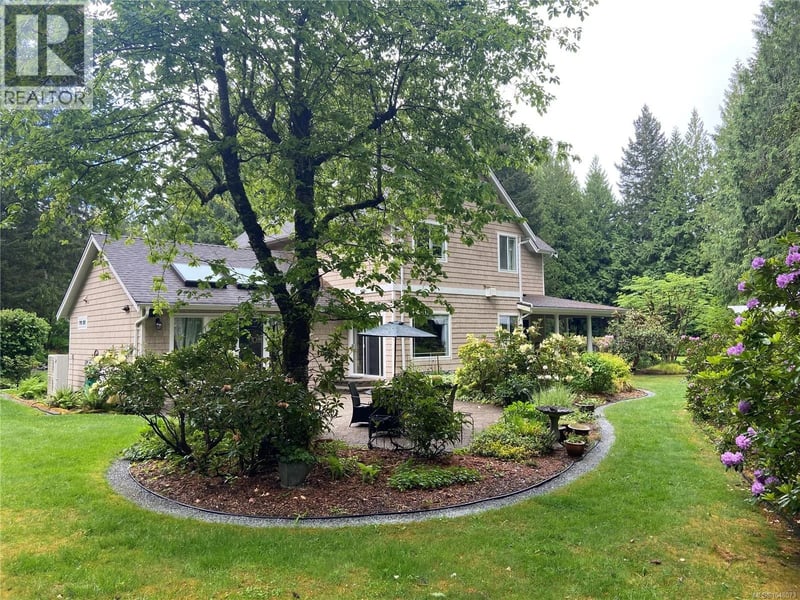 1753 Peerless Road, Shawnigan Lake, British Columbia, V0R1L0, Shawnigan Lake, British Columbia — photo 1 of 5
