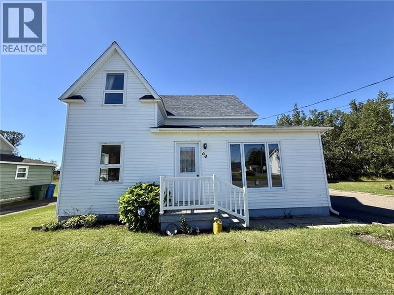 64 Rue du Pêcheur Nord, Lamèque, New Brunswick, E8T1J5, Lamèque, New Brunswick — photo 1 of 5