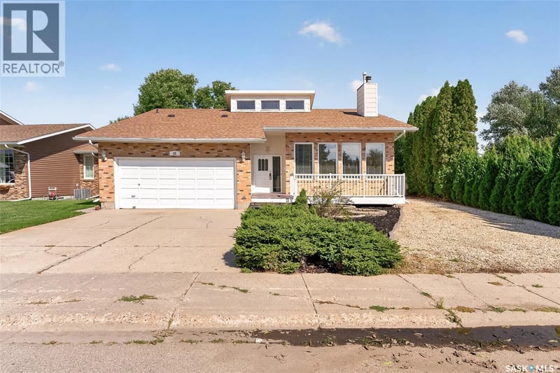 65 Edelweiss CRESCENT, Moose Jaw, Saskatchewan, S6J1E4, Moose Jaw, Saskatchewan — photo 1 of 5