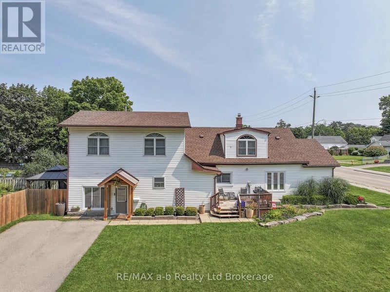 13 Potters Road North, Tillsonburg, Ontario, N4G2G9, Tillsonburg, Ontario — photo 1 of 5