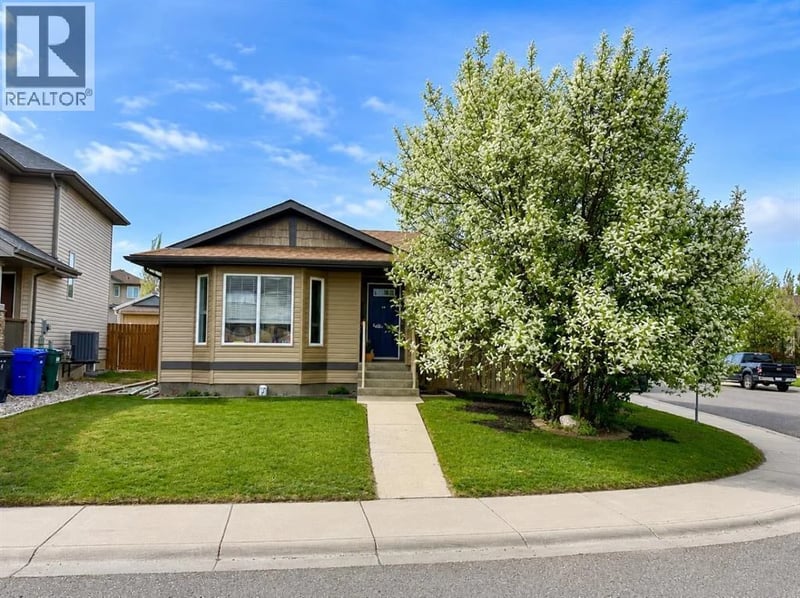 118 Silkstone Road West, Lethbridge, Alberta, T1J2G3, Lethbridge, Alberta — photo 1 of 5