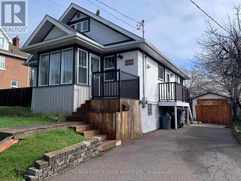 420 Van Norman Street, Thunder Bay (College Heights), Ontario, P7A4C7, Thunder Bay (College Heights), Ontario — photo 1 of 5