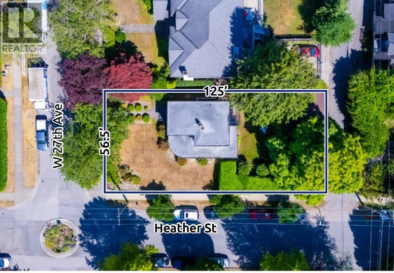 696 27TH Avenue, Vancouver, British Columbia, V5Z2G4, Vancouver, British Columbia — photo 1 of 5