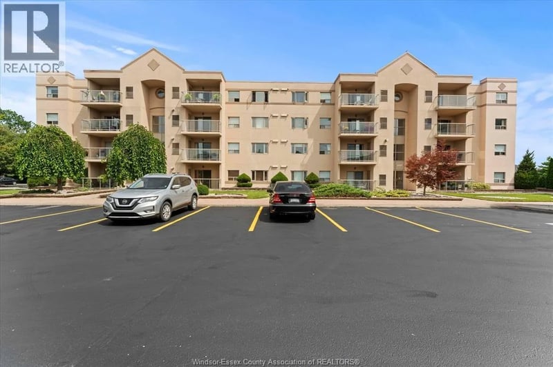 #213 310 VILLAGE GROVE Drive, Tecumseh, Ontario, N8N4X7, Tecumseh, Ontario — photo 1 of 5