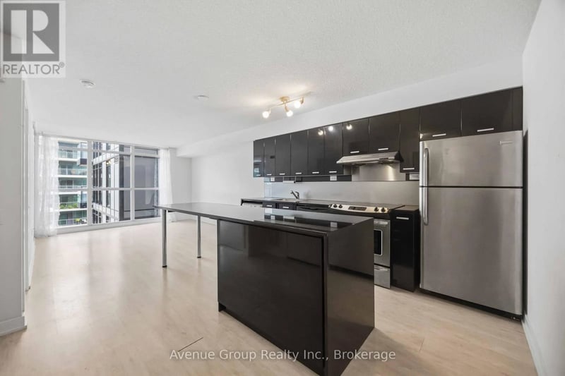 #1116 19 Singer Court, Toronto (Bayview Village), Ontario, M2K0B2, Toronto (Bayview Village), Ontario — photo 1 of 5