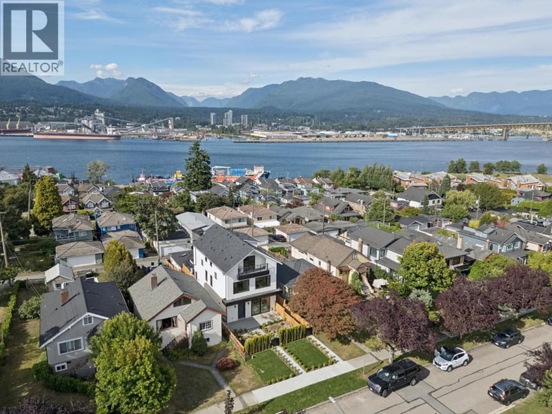 #2 2815 TRINITY Street, Vancouver, British Columbia, V5K1E8, Vancouver, British Columbia — photo 1 of 5