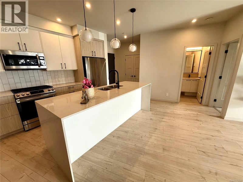 #110 958 Pharoah Mews, Langford, British Columbia, V9B7A1, Langford, British Columbia — photo 1 of 5