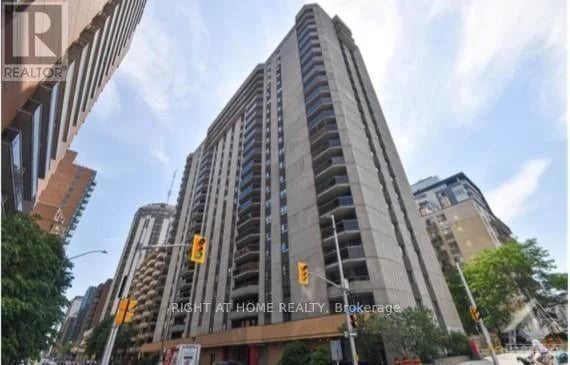 #706 470 Laurier Avenue West, Ottawa, Ontario, K1R7W9, Ottawa, Ontario — photo 1 of 5