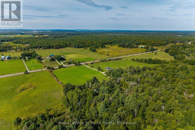 3449 Upper Big Chute Road, Severn, Ontario, L0K1E0, Severn, Ontario — photo 1 of 5