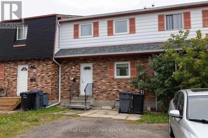 481 WENTWORTH Crescent, Thunder Bay (County Park), Ontario, P7A7S7, Thunder Bay (County Park), Ontario — photo 1 of 5