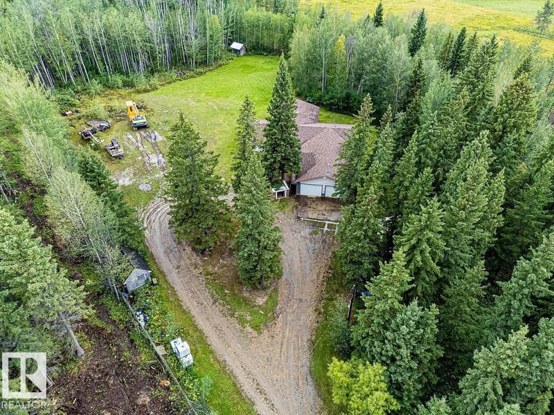 461042 RGE ROAD 40, Rural Wetaskiwin County, Alberta, T0C2X0, Rural Wetaskiwin County, Alberta — photo 1 of 5