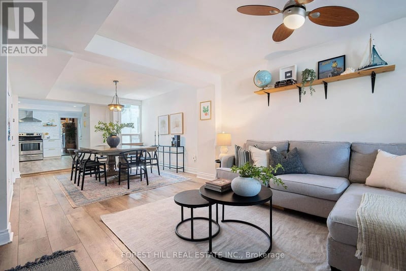 55 Vanevery Street, Toronto (Mimico), Ontario, M8V1Y5, Toronto (Mimico), Ontario — photo 1 of 5