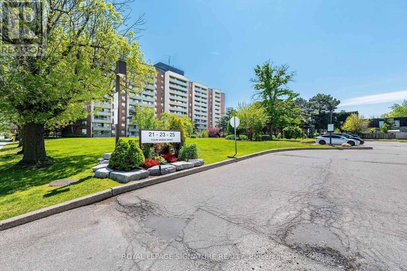 #405 25 Four Winds Drive, Toronto (York University Heights), Ontario, M3J1K8, Toronto (York University Heights), Ontario — photo 1 of 5