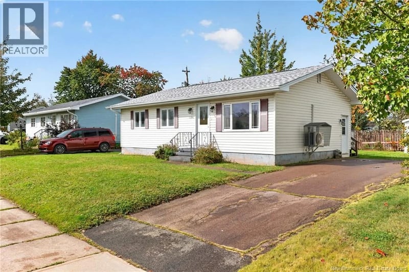 139 Barrieau Road, Moncton, New Brunswick, E1G1J5, Moncton, New Brunswick — photo 1 of 5