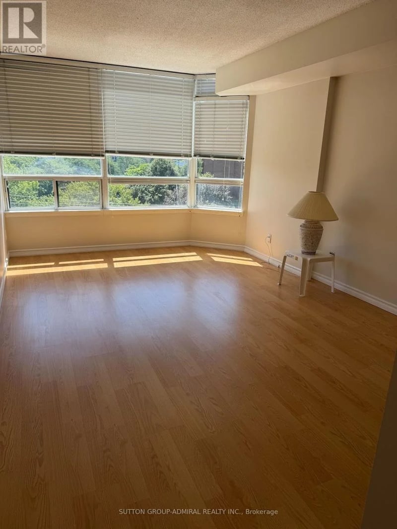 #707 1101 Steeles Avenue West, Toronto (Westminster-Branson), Ontario, M2R2S9, Toronto (Westminster-Branson), Ontario — photo 1 of 5