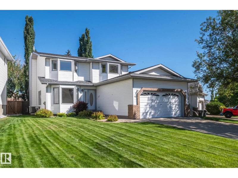 13 CANYON DR, Sherwood Park, Alberta, T8H1N3, Sherwood Park, Alberta — photo 1 of 5