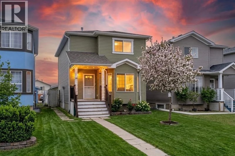 192 Martin Crossing Crescent Northeast, Calgary, Alberta, T3J3T1, Calgary, Alberta — photo 1 of 5
