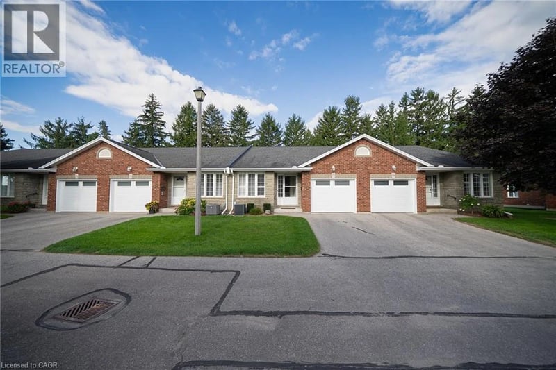 #17 150 OAK Street, Simcoe, Ontario, N3Y5M5, Simcoe, Ontario — photo 1 of 5