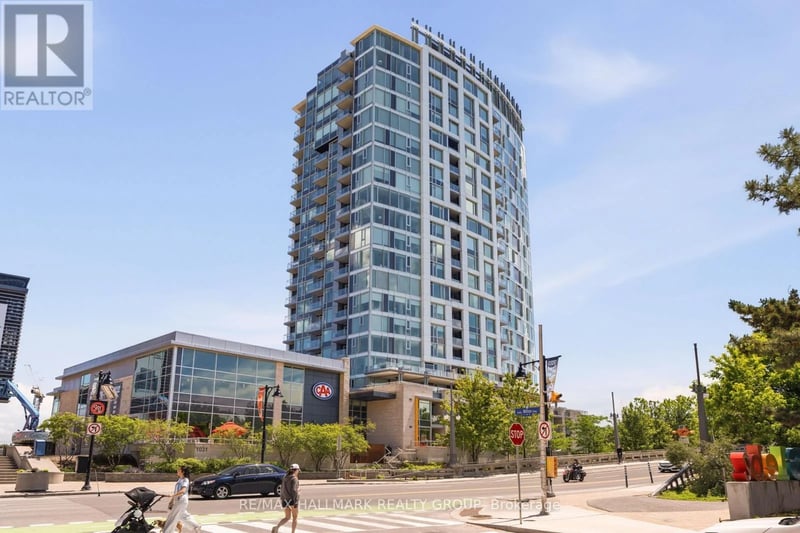#1205 1035 Bank Street, Ottawa, Ontario, K1S5K3, Ottawa, Ontario — photo 1 of 5