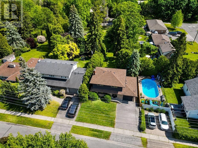 865 Regent Drive, Oshawa (Eastdale), Ontario, L1G1J2, Oshawa (Eastdale), Ontario — photo 1 of 5