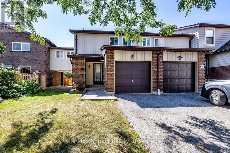 25 Tompkins Lane, Ajax (South East), Ontario, L1S3L7, Ajax (South East), Ontario — photo 1 of 5