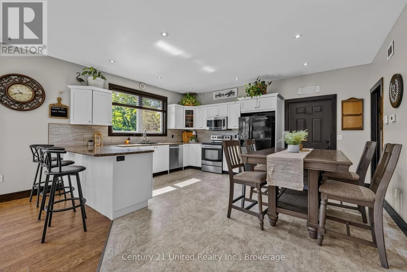 9015 Highway 28, North Kawartha, Ontario, K0L1A0, North Kawartha, Ontario — photo 1 of 5