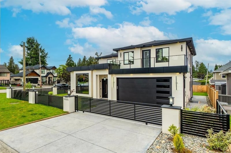 9524 118 Street, Delta, British Columbia, V4C6J5, Delta, British Columbia — photo 1 of 5