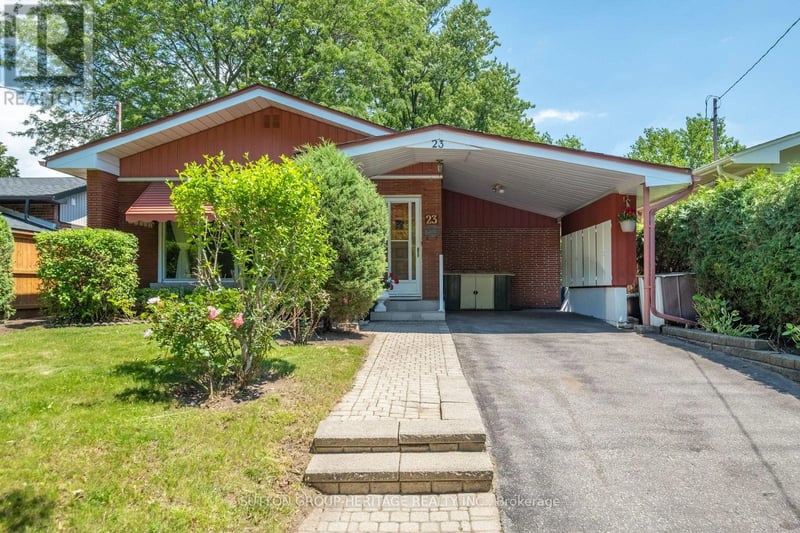 23 Gaiety Drive, Toronto (Woburn), Ontario, M1H1B9, Toronto (Woburn), Ontario — photo 1 of 5