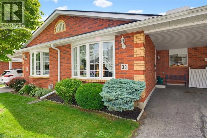 #39 570 WEST Street, Brantford, Ontario, N3R7Y7, Brantford, Ontario — photo 1 of 5