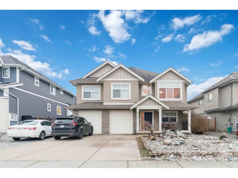 8546 ALEXANDRA Street, Mission, British Columbia, V4S1A2, Mission, British Columbia — photo 1 of 5
