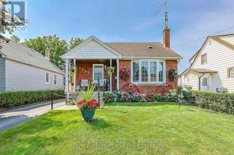 6322 Monroe Street, Niagara Falls (Dorchester), Ontario, L2G2G8, Niagara Falls (Dorchester), Ontario — photo 1 of 5