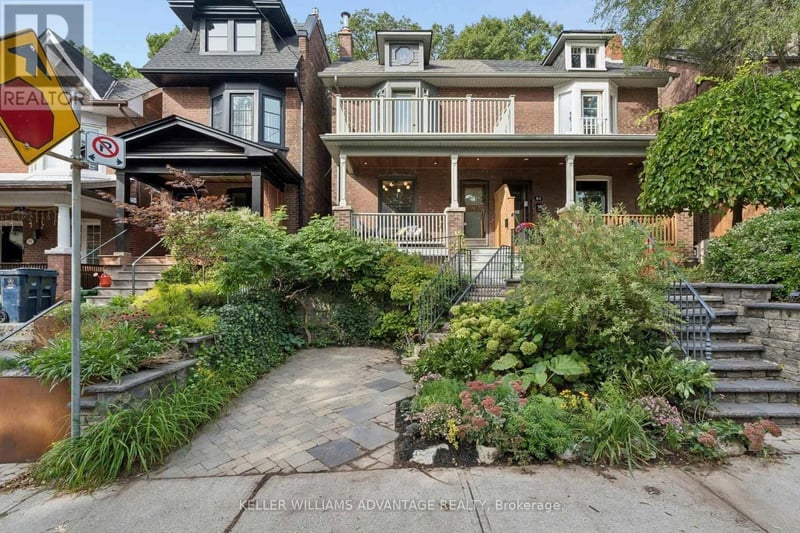 84 Kingsmount Park Road, Toronto (Woodbine Corridor), Ontario, M4L3L4, Toronto (Woodbine Corridor), Ontario — photo 1 of 5