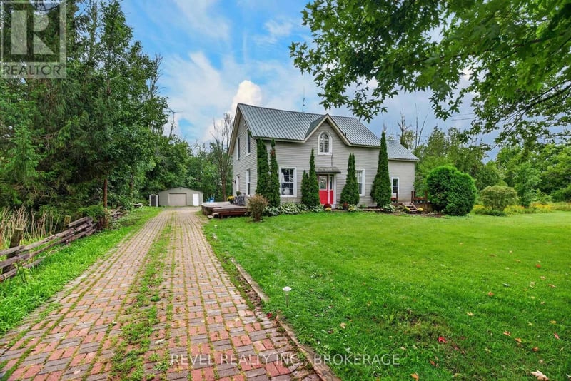 275 Haig Road, Front of Leeds & Seeleys Bay, Ontario, K7G2V4, Front of Leeds & Seeleys Bay, Ontario — photo 1 of 5
