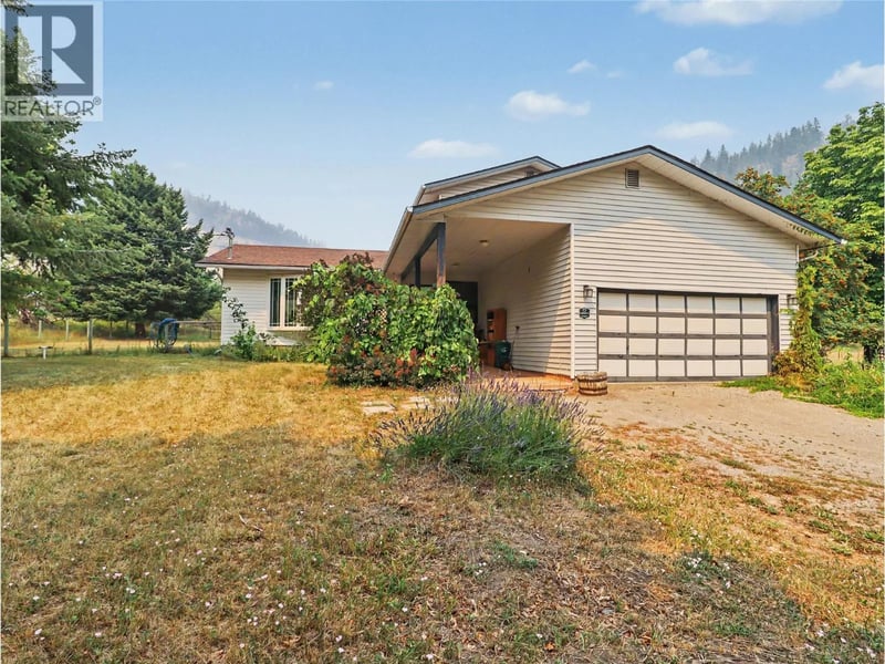 4055 Victoria Road, Grand Forks, British Columbia, V0H1H5, Grand Forks, British Columbia — photo 1 of 5