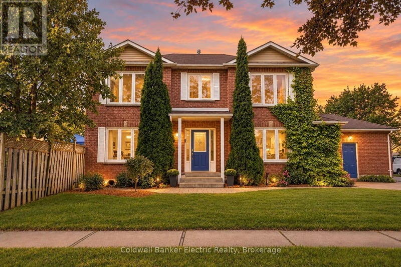 40 Stephen Avenue, Clarington (Courtice), Ontario, L1E1Z1, Clarington (Courtice), Ontario — photo 1 of 5