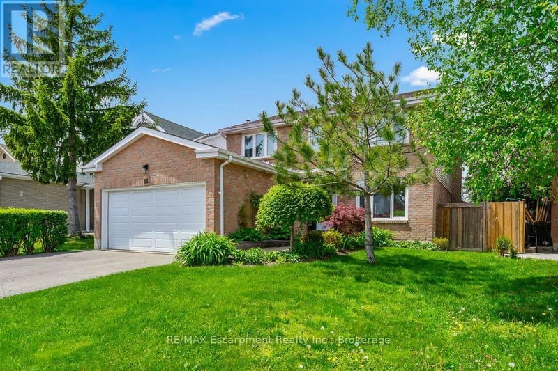 86 NORTHAMPTON Street, Brampton (Westgate), Ontario, L6S3Y7, Brampton (Westgate), Ontario — photo 1 of 5
