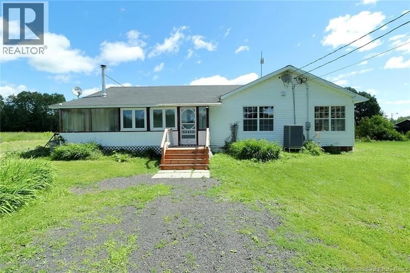 6365 Rte 10, Upper Salmon Creek, New Brunswick, E4A1E2, Upper Salmon Creek, New Brunswick — photo 1 of 5