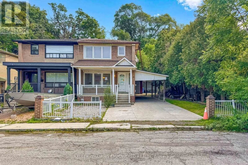 3 Hilldale Road, Toronto (Rockcliffe-Smythe), Ontario, M6N3Y1, Toronto (Rockcliffe-Smythe), Ontario — photo 1 of 5