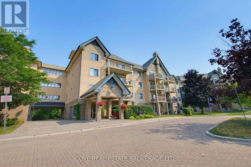 #203 511 Gainsborough Road, London North (North F), Ontario, N6G4Z5, London North (North F), Ontario — photo 1 of 5